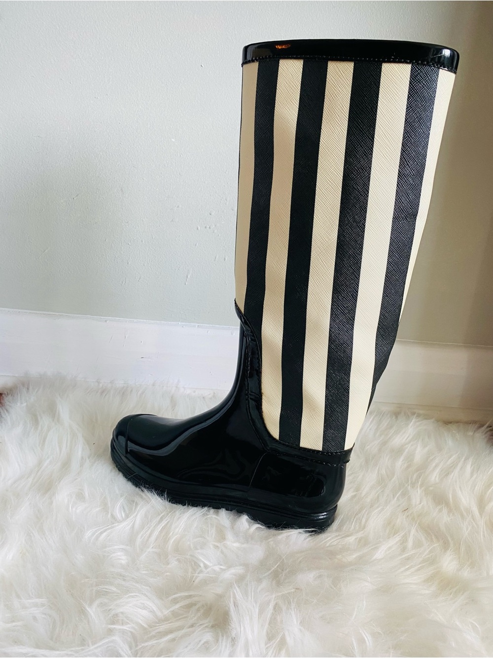 Dolce & Gabbana Wellington Knee High Black & Off White Striped Rain Boots - Picture 13 of 17